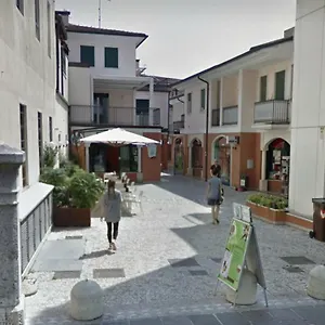 Le Piazzette , Schio Italia